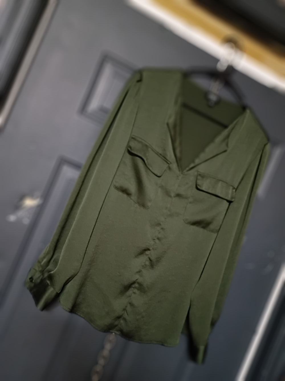 Jones New York Olive Green Button-Down V-Neck Blouse